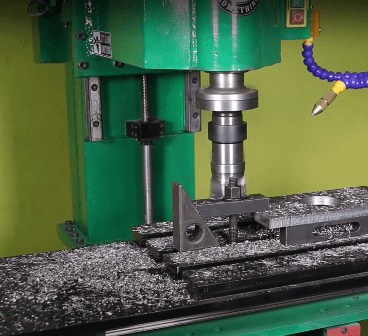 دستگاه فرز CNC دستساز